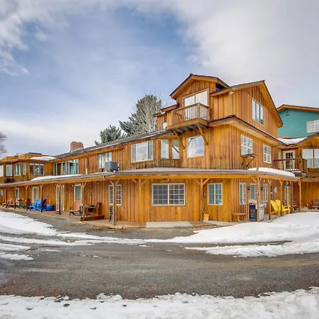 Spacious Yellowstone River Retreat With Trails!